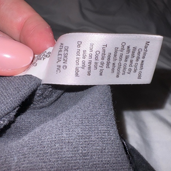 Athleta Duster Pants Flint Grey Velvet Cargo - 6 Petite - Picture 10 of 14